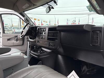 2018 Chevrolet Express 3500   - Photo 34 - Dallas, TX 75247