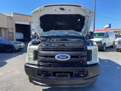 2017 Ford F-250 XL   - Photo 4 - Dallas, TX 75247