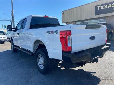 2017 Ford F-250 XL   - Photo 19 - Dallas, TX 75247