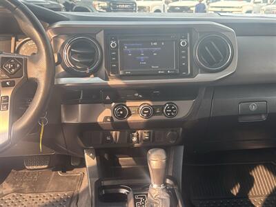 2018 Toyota Tacoma SR5 V6 - Photo 18 - Dallas, TX 75247