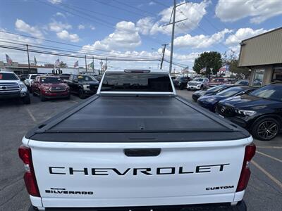 2020 Chevrolet Silverado 2500 Custom   - Photo 9 - Dallas, TX 75247