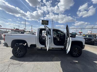 2020 Chevrolet Silverado 2500 Custom   - Photo 19 - Dallas, TX 75247