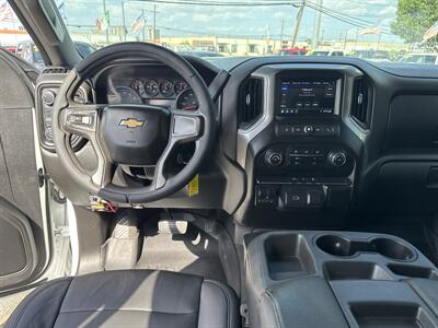 2020 Chevrolet Silverado 2500 Custom   - Photo 15 - Dallas, TX 75247