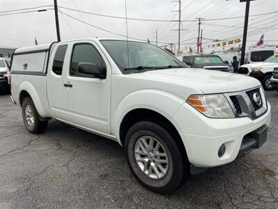 2015 Nissan Frontier SV V6   - Photo 4 - Dallas, TX 75247