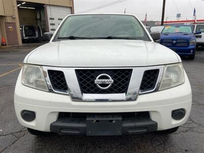 2015 Nissan Frontier SV V6   - Photo 2 - Dallas, TX 75247