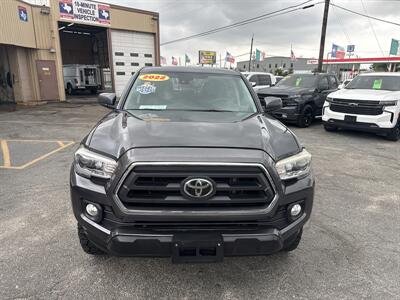 2022 Toyota Tacoma SR5 V6   - Photo 9 - Dallas, TX 75247