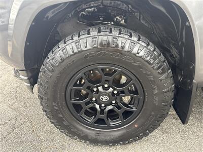 2022 Toyota Tacoma SR5 V6   - Photo 22 - Dallas, TX 75247