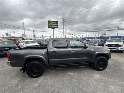 2022 Toyota Tacoma SR5 V6   - Photo 7 - Dallas, TX 75247
