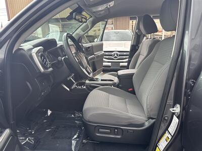 2022 Toyota Tacoma SR5 V6   - Photo 13 - Dallas, TX 75247