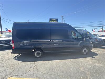 2019 Ford Transit 250   - Photo 15 - Dallas, TX 75247