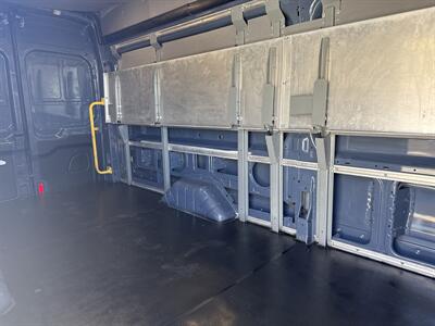 2019 Ford Transit 250   - Photo 17 - Dallas, TX 75247