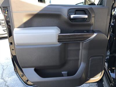 2020 Chevrolet Silverado 1500 LT Trail Boss   - Photo 23 - Dallas, TX 75247
