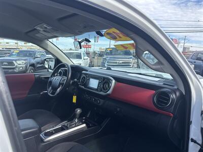 2016 Toyota Tacoma SR5 V6 - Photo 12 - Dallas, TX 75247