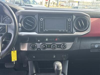 2016 Toyota Tacoma SR5 V6 - Photo 18 - Dallas, TX 75247