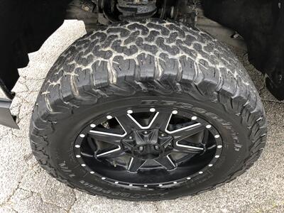 2017 Chevrolet Silverado 1500 LT Z71   - Photo 31 - Dallas, TX 75247