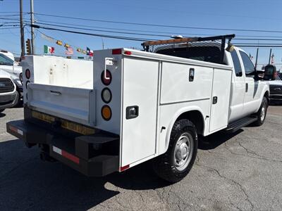 2016 Ford F-250 XL   - Photo 10 - Dallas, TX 75247