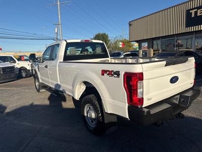 2019 Ford F-250 XL   - Photo 5 - Dallas, TX 75247