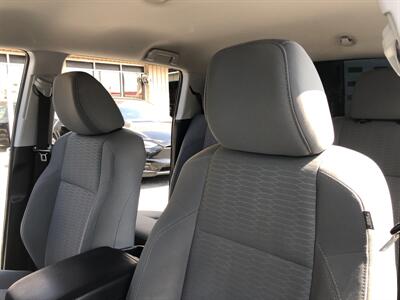 2017 Toyota Tacoma SR5 V6   - Photo 40 - Dallas, TX 75247