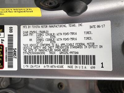 2017 Toyota Tacoma SR5 V6 - Photo 12 - Dallas, TX 75247
