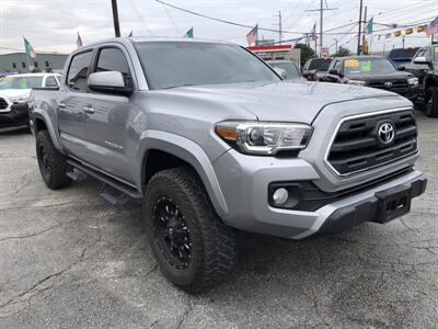 2017 Toyota Tacoma SR5 V6 - Photo 3 - Dallas, TX 75247