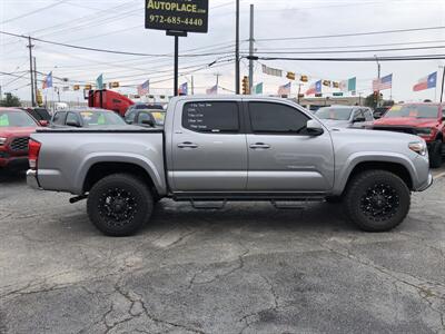 2017 Toyota Tacoma SR5 V6 - Photo 4 - Dallas, TX 75247