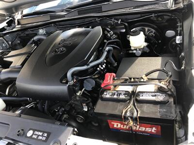2017 Toyota Tacoma SR5 V6 - Photo 24 - Dallas, TX 75247