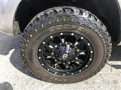 2017 Toyota Tacoma SR5 V6 - Photo 21 - Dallas, TX 75247