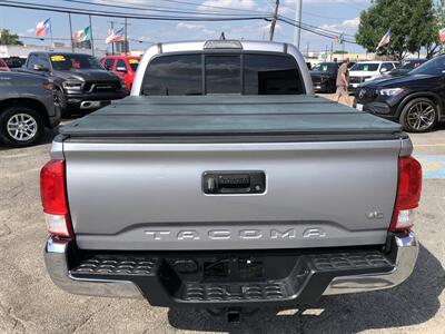 2017 Toyota Tacoma SR5 V6   - Photo 37 - Dallas, TX 75247
