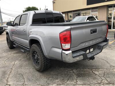 2017 Toyota Tacoma SR5 V6 - Photo 7 - Dallas, TX 75247