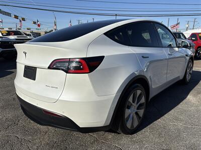 2021 Tesla Model Y Long Range   - Photo 6 - Dallas, TX 75247