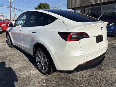2021 Tesla Model Y Long Range   - Photo 8 - Dallas, TX 75247