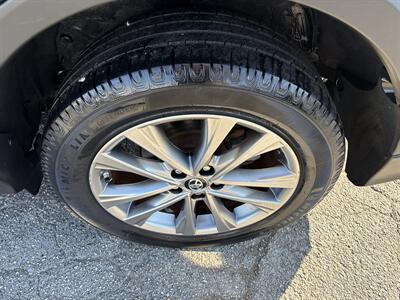 2016 Toyota RAV4 Limited   - Photo 18 - Dallas, TX 75247