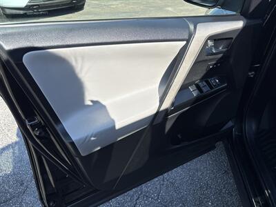 2016 Toyota RAV4 Limited   - Photo 29 - Dallas, TX 75247