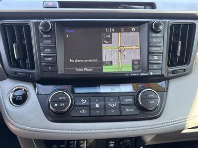 2016 Toyota RAV4 Limited   - Photo 16 - Dallas, TX 75247