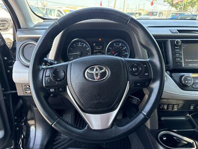 2016 Toyota RAV4 Limited   - Photo 15 - Dallas, TX 75247
