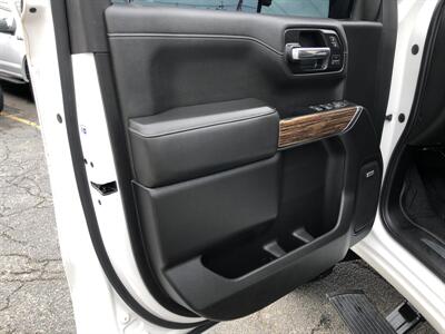 2019 Chevrolet Silverado 1500 High Country   - Photo 19 - Dallas, TX 75247