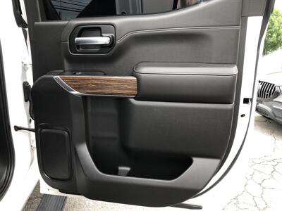 2019 Chevrolet Silverado 1500 High Country   - Photo 36 - Dallas, TX 75247