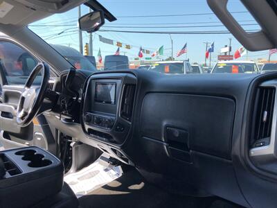 2015 Chevrolet Silverado 1500 LTZ Z71   - Photo 31 - Dallas, TX 75247