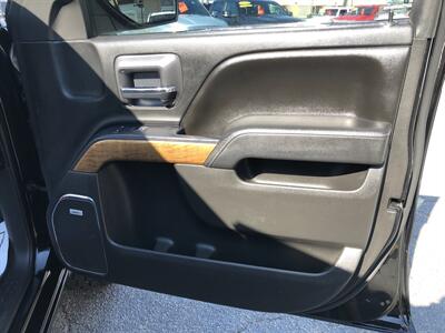 2015 Chevrolet Silverado 1500 LTZ Z71   - Photo 28 - Dallas, TX 75247