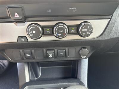 2020 Toyota Tacoma SR5 V6   - Photo 26 - Dallas, TX 75247