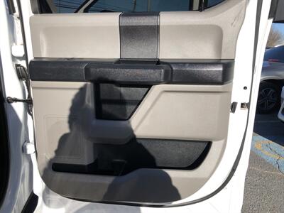 2019 Ford F-350 Super Duty XL   - Photo 33 - Dallas, TX 75247