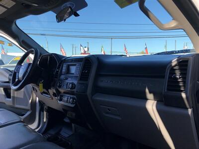 2019 Ford F-350 Super Duty XL   - Photo 32 - Dallas, TX 75247
