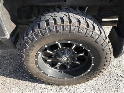 2019 GMC Sierra 1500 SLE   - Photo 24 - Dallas, TX 75247