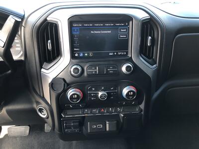2019 GMC Sierra 1500 SLE   - Photo 17 - Dallas, TX 75247