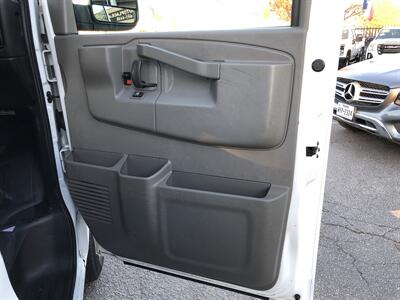 2018 Chevrolet Express 2500   - Photo 27 - Dallas, TX 75247