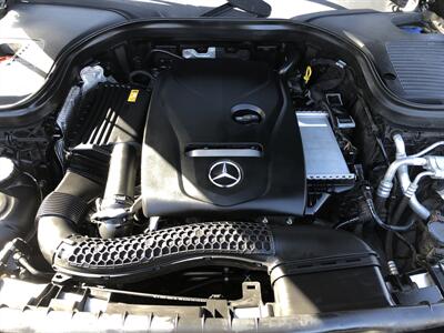 2018 Mercedes-Benz GLC GLC 300   - Photo 5 - Dallas, TX 75247