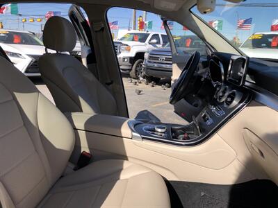 2018 Mercedes-Benz GLC GLC 300   - Photo 30 - Dallas, TX 75247