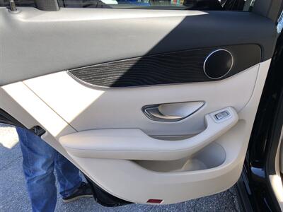 2018 Mercedes-Benz GLC GLC 300   - Photo 22 - Dallas, TX 75247