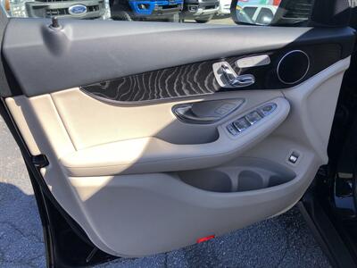 2018 Mercedes-Benz GLC GLC 300   - Photo 14 - Dallas, TX 75247