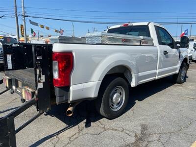 2018 Ford F-250 XL   - Photo 8 - Dallas, TX 75247